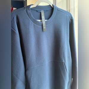lululemon athletica Men's Navy Textured Crewneck Sweatshirt